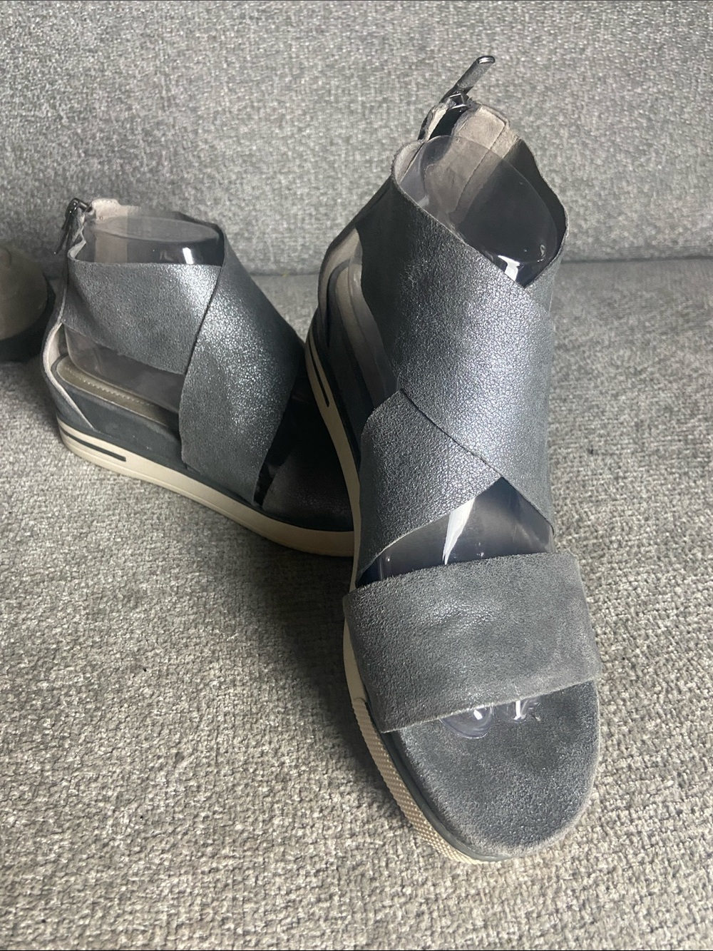Eileen Fisher Gray Crisscross Wedge Nubuck Sandals size 9